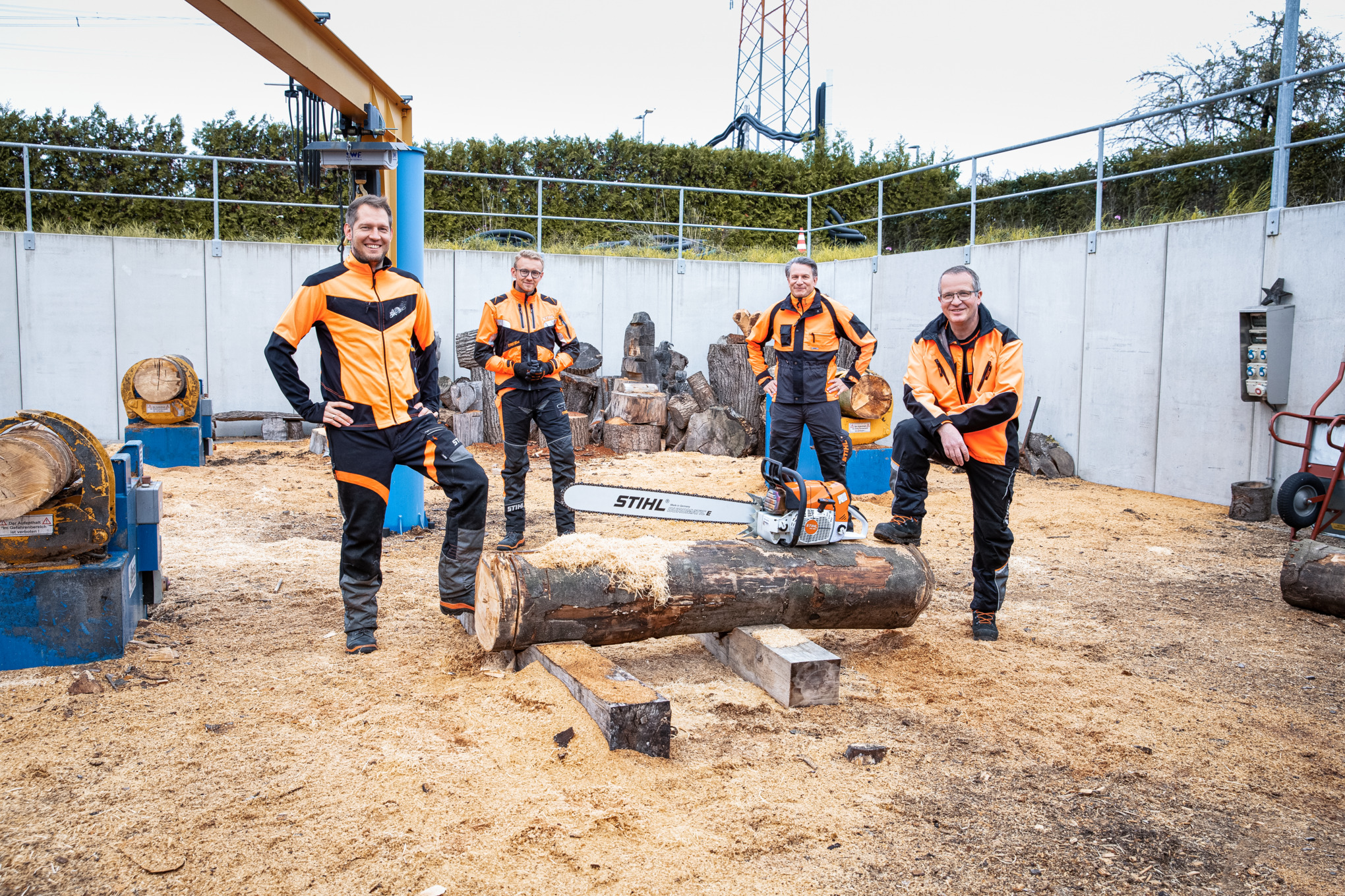 International teamwork: MS 881